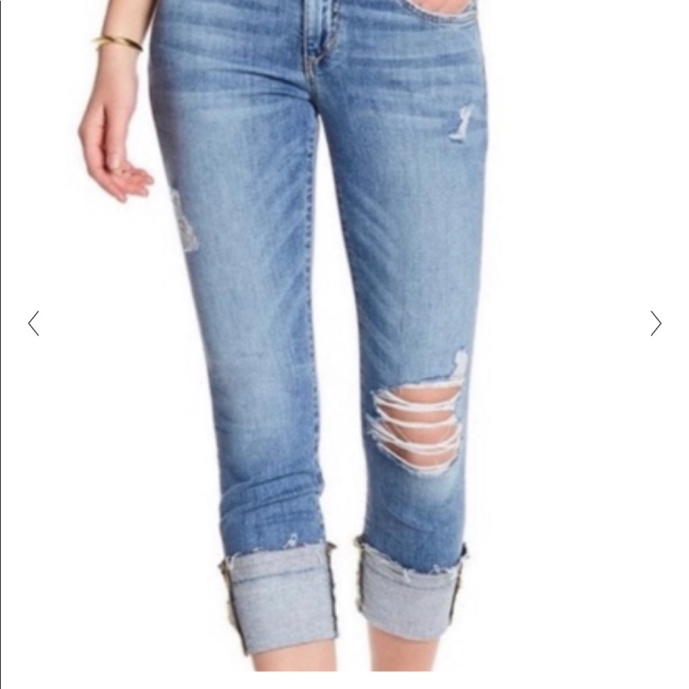 Joe’s Cropped Distressed Jeans “Wakely”